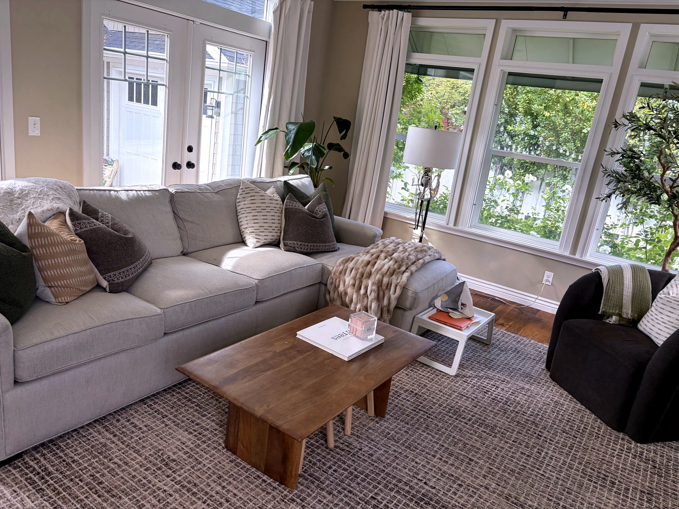 Family room cleaned for a Charleston Lake area home
