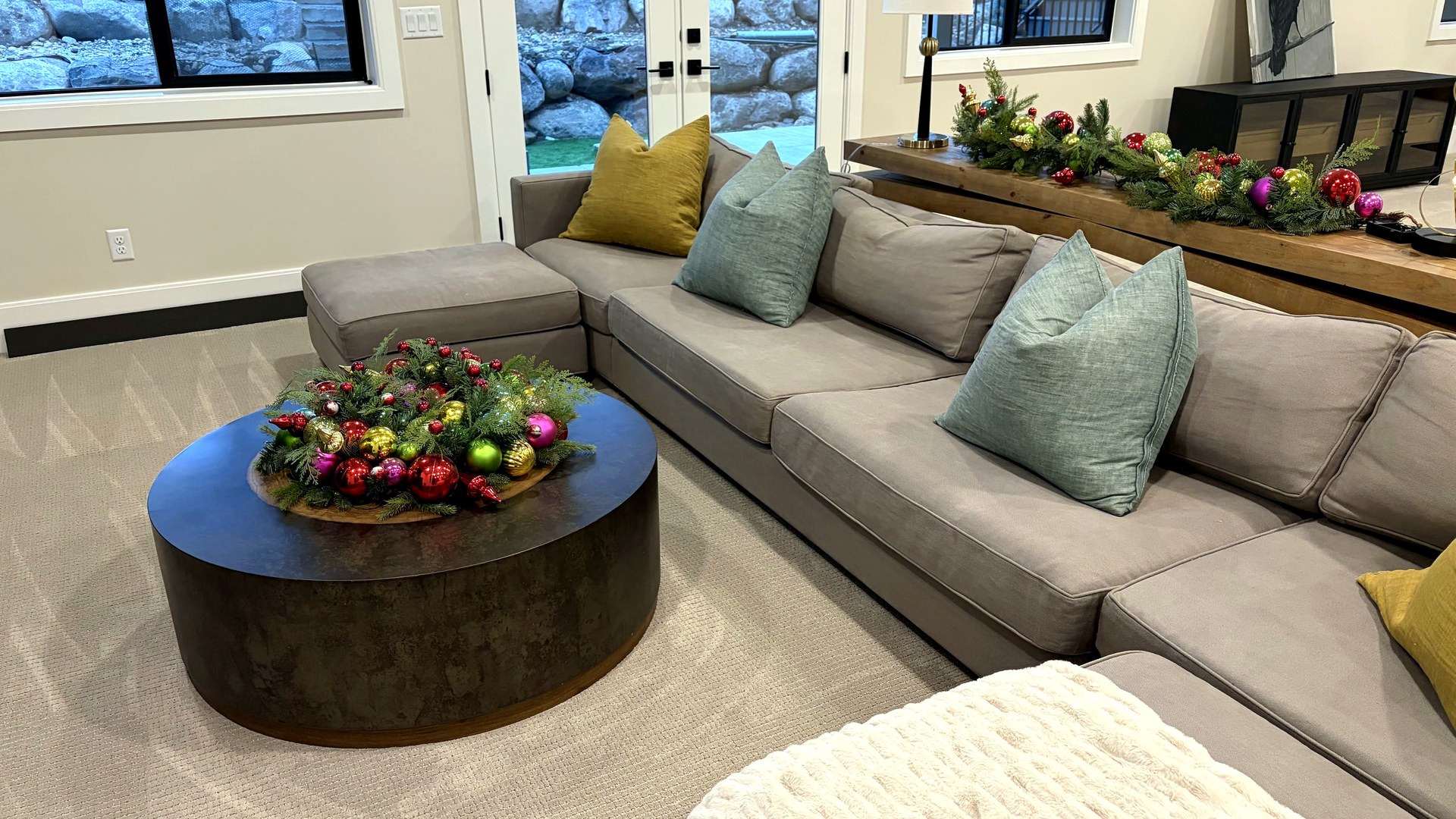 Elegant cleaned living room in a Summit and Wasatch County mountain home prepared by Sun Ray Cleaning Services
